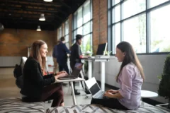 CRM pro firmy - efektivní správa zákazníků a projektů