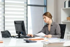 Výkaz práce v CRM systému Caflou pro efektivní sledování času