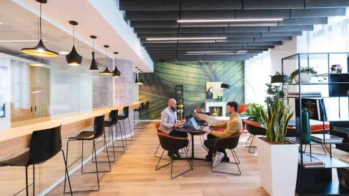Alternativa k HubSpotu zdarma - Caflou CRM